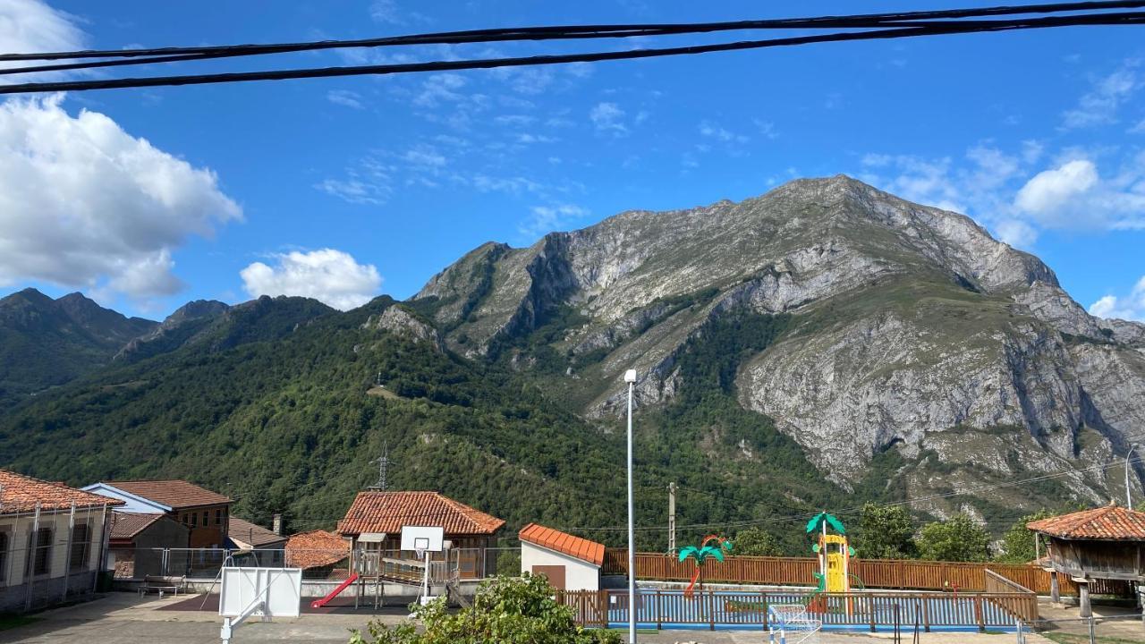 אוסחה דה סחאמברה Hotel La Cuna Del Sella מראה חיצוני תמונה