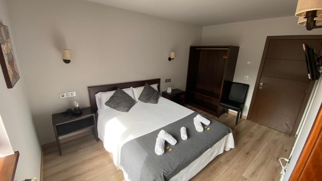 אוסחה דה סחאמברה Hotel La Cuna Del Sella מראה חיצוני תמונה